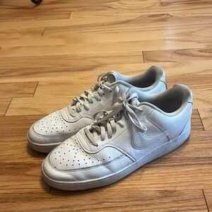 Pre-owned Nike Court Vision lows that are in great condition